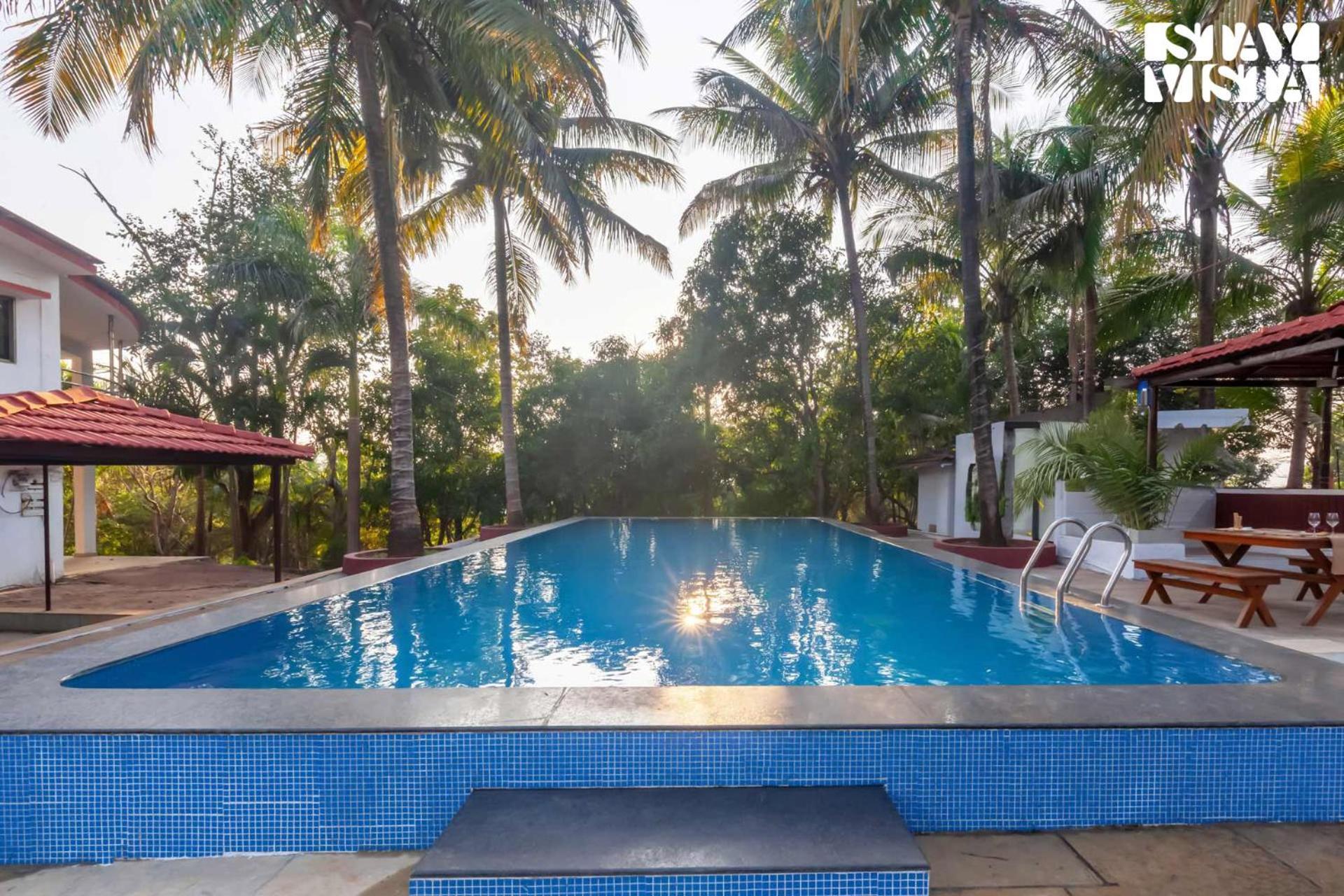 Stayvista'S Firefly Mountain Retreat - Villa With Private Pool, Gazebo & Terrace Karjat Exteriér fotografie