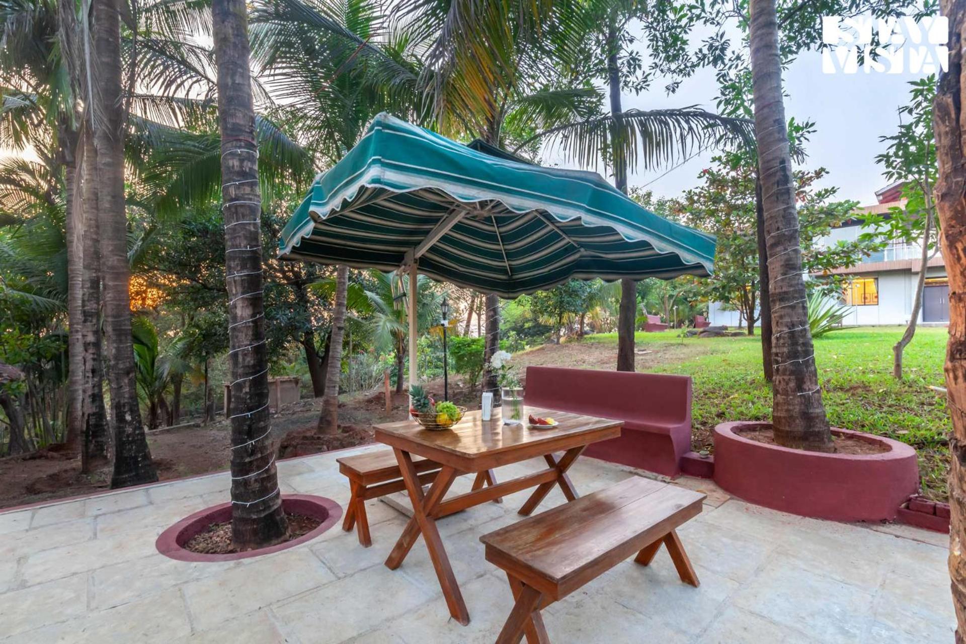Stayvista'S Firefly Mountain Retreat - Villa With Private Pool, Gazebo & Terrace Karjat Exteriér fotografie